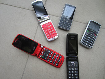 4 mobilní relefony-Brondi,Olympia,Telme, My Phone - 3