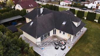 Prodej rodinného domu, 405 m2 (1735 m2) - České Budějovice - 3
