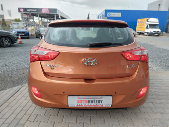 Hyundai i30 1,6 GDI Weekend/PŘIPRAVUJEME/ - 3