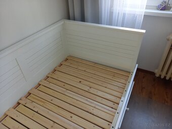rozkládací postel se třemi šuplíky - 3