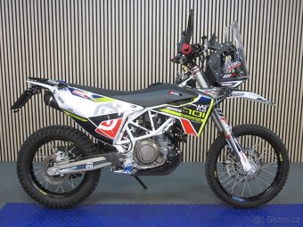 Husqvarna 701 Enduro - 3