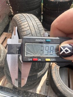 Continental 175/65/r14 82T - 3
