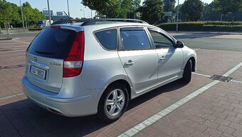 Hyundai i30CW 1,6 / 92 kw - 3