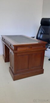 Psací stůl dřevěný - antik styl, délka 134,5 cm - 3