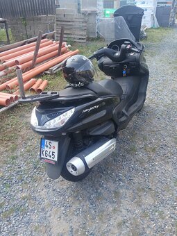 Majesty 400 - 3