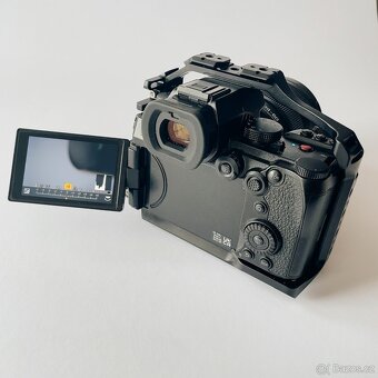 Panasonic Lumix s5iix + 24-60mm 2.8 - 3