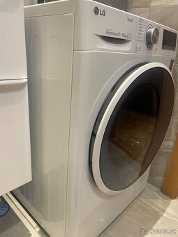 Parní pračka se sušičkou LG F4DT408AIDD - 3