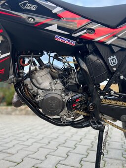 Husqvarna sm 125 TOP STAV - 3