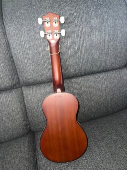 Ukulele - 3