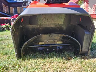 Sněhová fréza Husqvarna ST 121E - 3