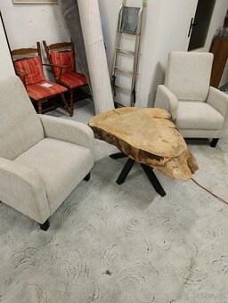 Konferenční stolek z masivu - 3