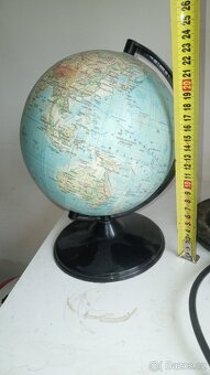 Globus malý z roku 2000 - 3