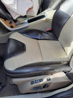 Volvo XC60 2.4D 136kw automat díly - 3