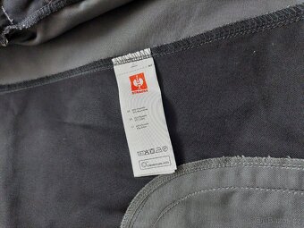 Pracovní oděv značková. - 3