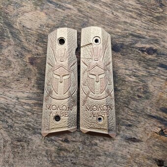 Pažbičky pre Sig Sauer 1911 Spartan 4,5 BB co2 blowback2 - 3