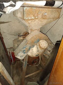 Šrotovník na obyli - 3