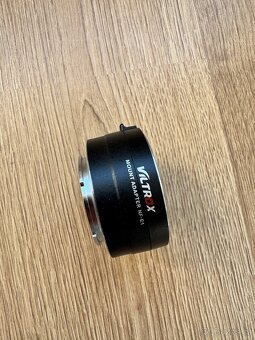 Redukce z nikon na sony - 3