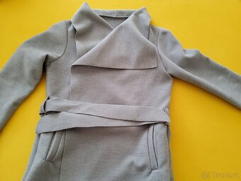 Lehký jarní kabátek M - 3
