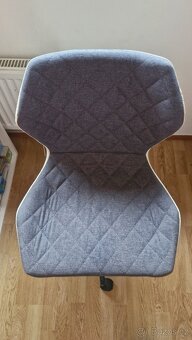 Dětská kolečková židle k pracovnímu stolu - 3