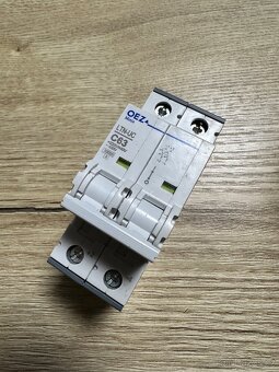 Svodic prepeti, jistice, stykace - 3