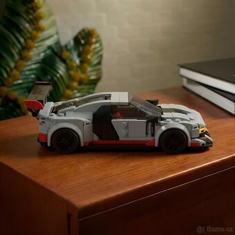 LEGO MOC Audi R8 LMS - 3