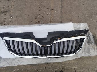 Škoda Yeti maska facelift - 3