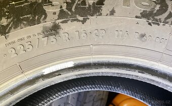 Pneu 225/75 R16 CP 116R - 3