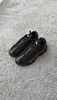 Nike Air Max 95 SP Undefeated Black - 3