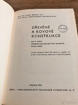 Drevěné a kovové konstrukce - 3