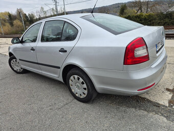 Škoda Octavia II combi, FaceLift 1,6MPi,serviska,06/2011 - 3