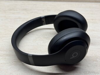 Beats Studio Pro Black - 3