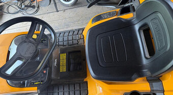 Prodám traktor Stiga - 3