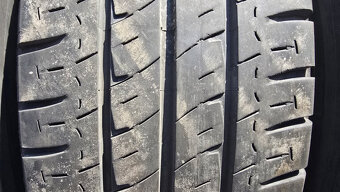 Letní pneu 235/65/16c Michelin - 3