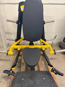 Profesionální Hack Squat / Deadlift - 3