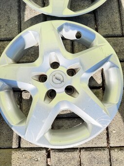 Opel 16” poklice - 3