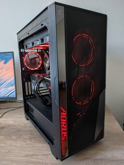 Herní Počítač Aorus+Monitor - 3