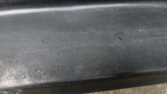 Zadní podnárazník VW Golf 4 - 3