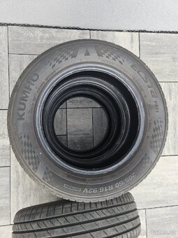 Kumho Ecsta PS71 205/60 R16 - 3