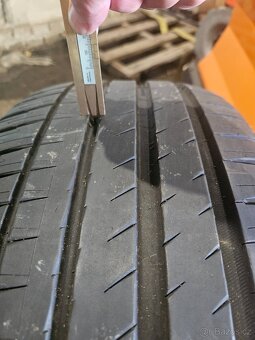 235 50 R21 sada Michelin letní - 3