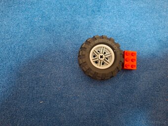 4 lego  traktorové pneumatiky - 3