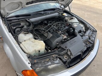 BMW E46 328i 286S2 142kw motor - 3