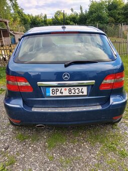 "KRÁSNÝ"   Mercedes Benz B200 - 3