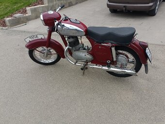Jawa 250/353 - 3