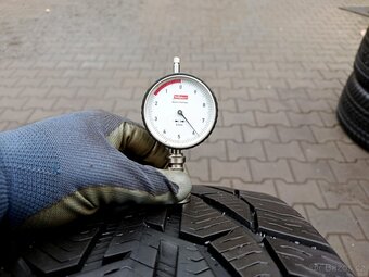 275/45/20 zimní pneu sebring - 3
