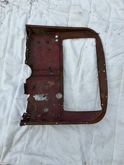 Rám čelního skla Aero 662 nebo 500 - 3
