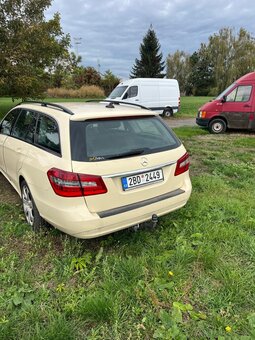 Prodám náhradní díly na mercedes e 220cdi - 3