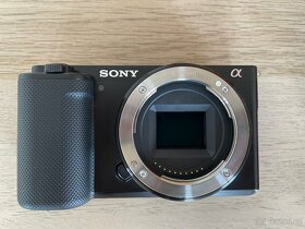 Sony Alpha ZV-E10 + 16-50 mm + 64GB Sandisk - Záruka - 3