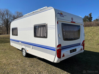 Karavan Hobby De Luxe 495 UL 2009, Předstan Isabella, TV - 3