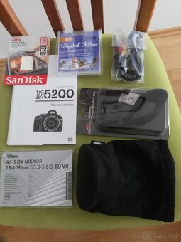 Nikon D5200 - 3