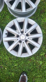 MERCEDES KOLS ALU DISKY 5x112 R16 A B CLA W176 W246 - 3